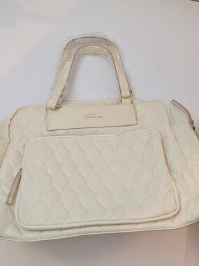 NWT Bella Russo Quilted 17.7" Weekender Duffle, 17.7" x 12.5"